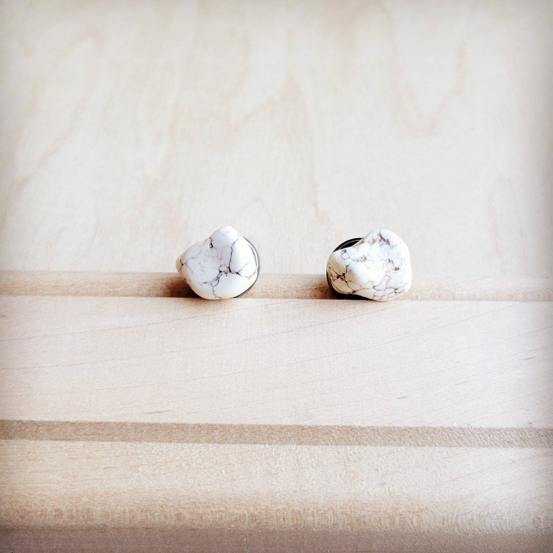 Saddle Stone Studs