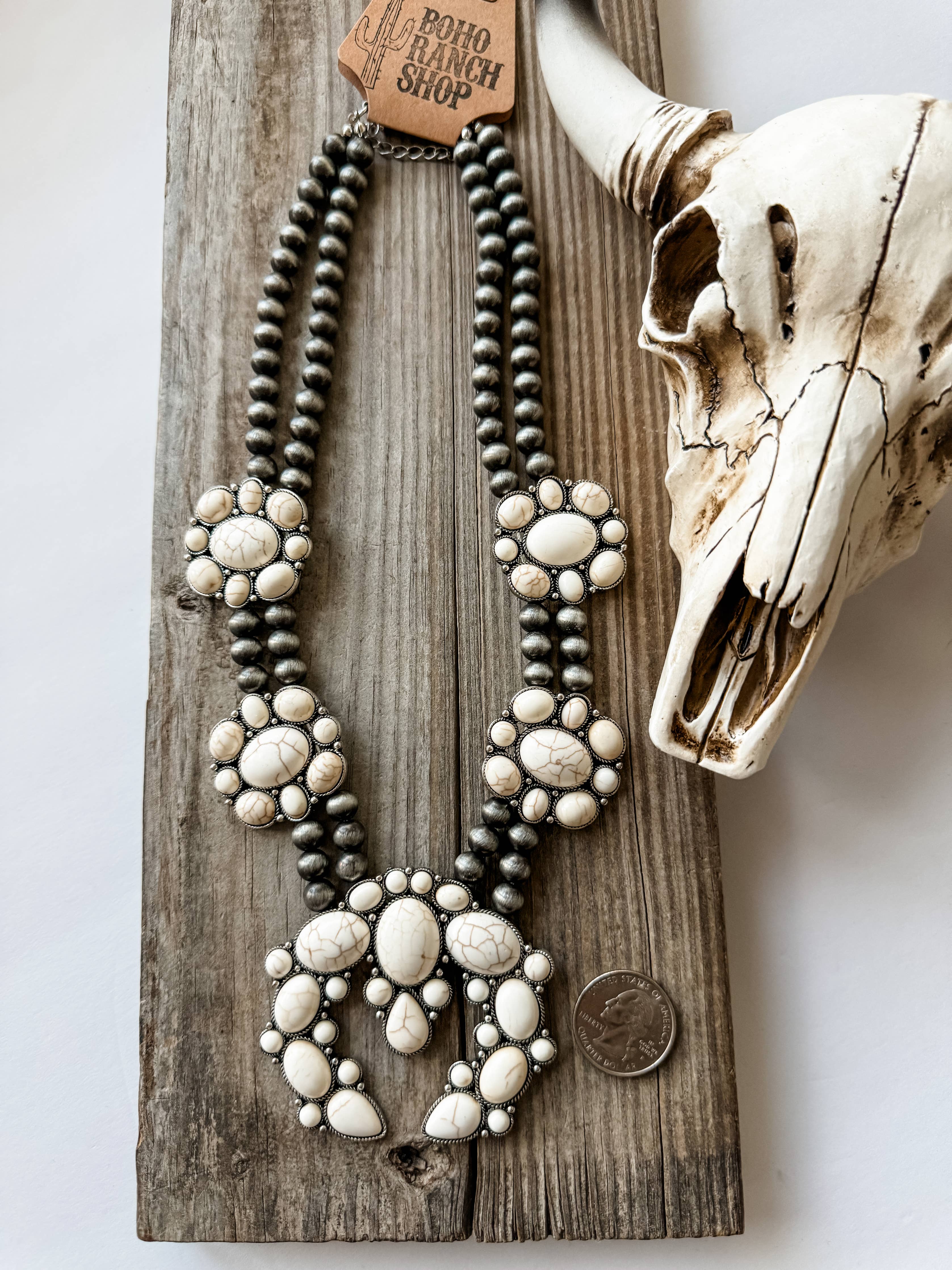 Desert Ivory Squash Bottom Necklace